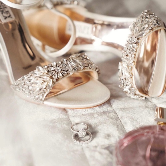 Badgley Mischka White Satin and Crystal embellished Rider Heel Sandal US…
